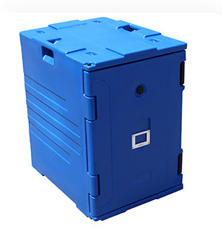 กล่องขนส่งอาหารหุ้มฉนวน 160L กำลังโหลดถาดอบ