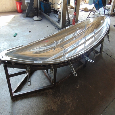 เรือคายัคพลาสติก Roto Mould Tooling พร้อมเรือแคนู Rotomolded By Boat